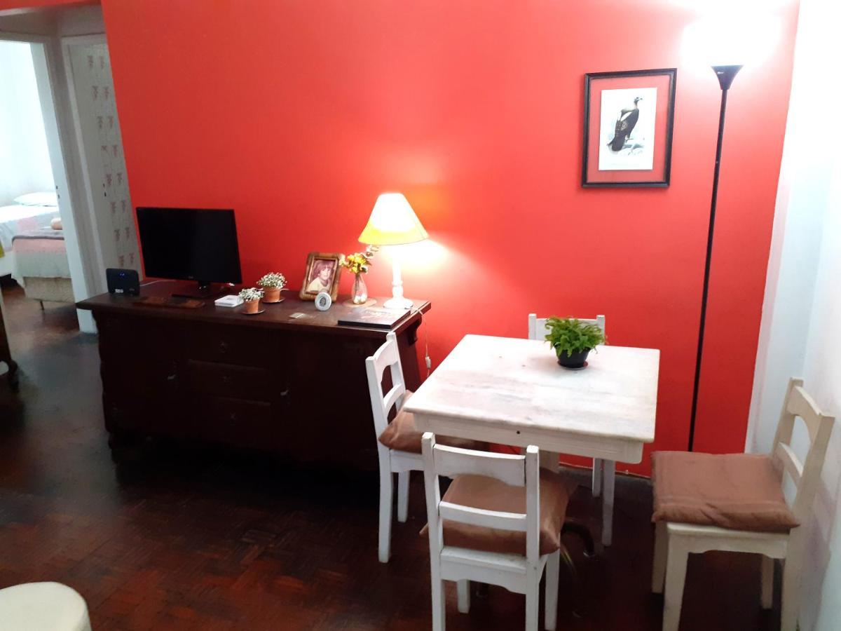 Lindo Quarto Na Praia De Botafogo - Rio de Janeiro — Fotos 1
