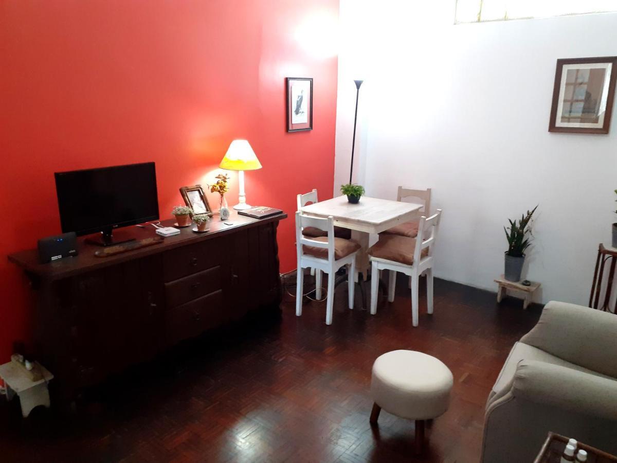Lindo Quarto Na Praia De Botafogo - Rio de Janeiro, Rio de Janeiro